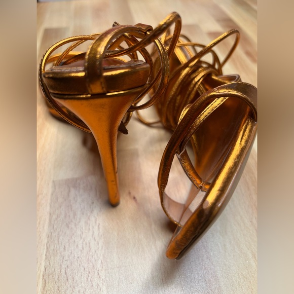 Schutz Vikki Orange Wrap Metallic Heels 🍊 - Picture 6 of 6